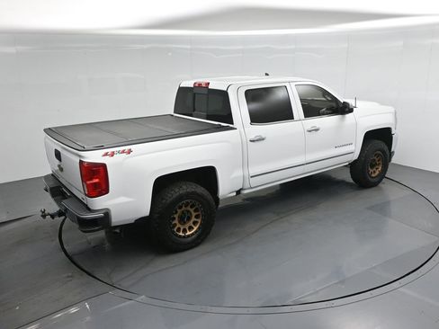 Used 2018 Chevrolet Silverado 1500 LTZ AWD/4WD image 36