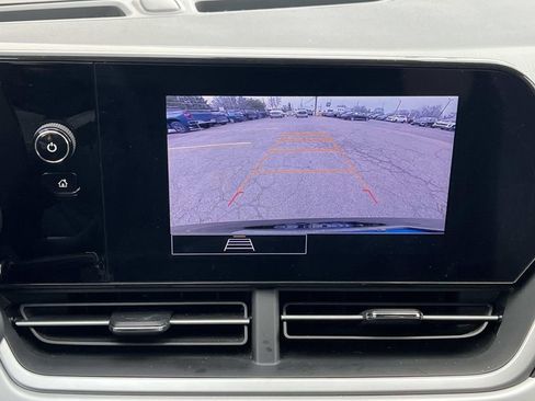 Used 2024 Chevrolet Trax RS w/ Driver Confidence Package image 17