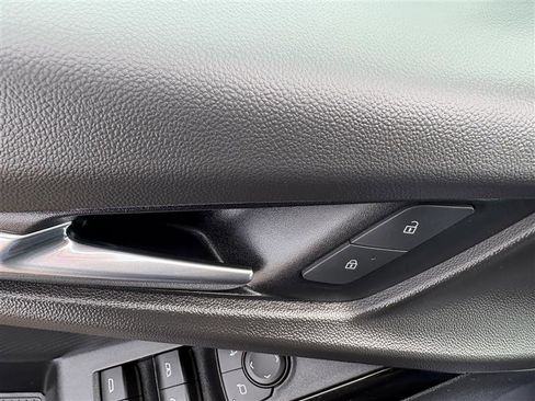 Used 2025 Chevrolet Equinox LT w/ Convenience Package II AWD/4WD image 10