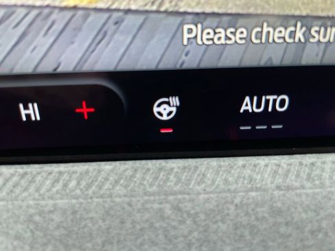 New 2026 Ford Maverick XLT image 11