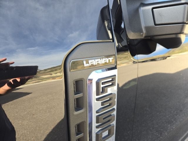 New 2026 Ford F350 Lariat w/ Lariat Ultimate Package AWD/4WD image 9