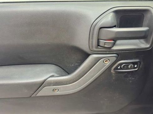 Used 2011 Jeep Wrangler Unlimited Sport image 18