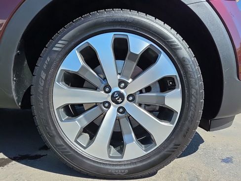 Used 2021 Kia Telluride EX w/ EX Premium Package AWD/4WD image 9