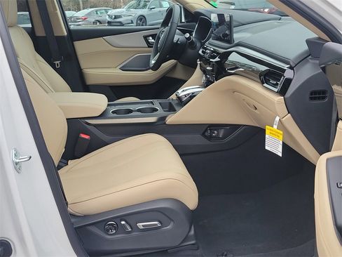 New 2026 Acura MDX FWD image 4