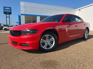 Used 2023 Dodge Charger SXT image 1
