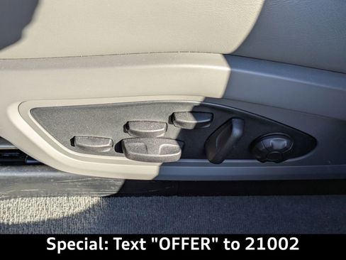 Used 2023 Porsche Taycan GTS image 19