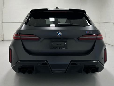 Used 2026 BMW M5 Touring AWD/4WD image 7