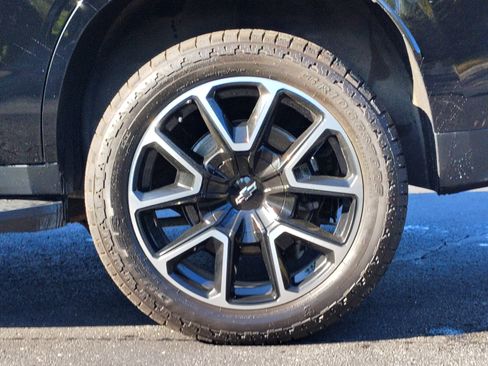 Used 2023 Chevrolet Tahoe RST image 30
