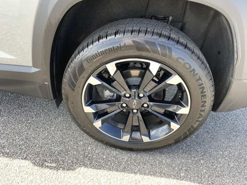 Used 2026 Chevrolet Equinox RS w/ LPO, Floor Liner Package FWD image 10