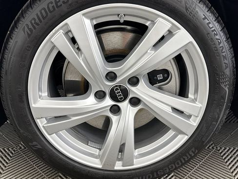 Certified 2025 Audi A5 2.0T Premium Plus w/ Premium Plus AWD/4WD image 29