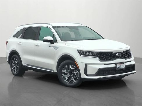 Used 2021 Kia Sorento S image 8