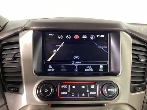 Used 2016 GMC Yukon Denali w/ Open Road Package AWD/4WD image 28