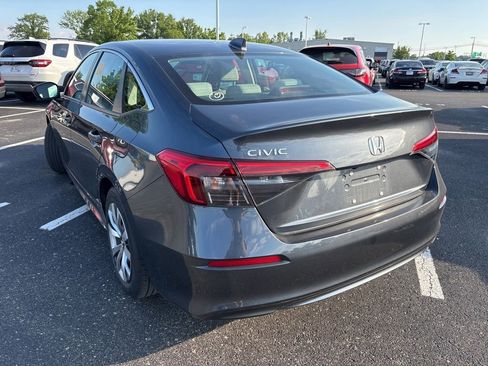 Used 2023 Honda Civic LX image 7