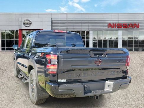 New 2026 Nissan Frontier Pro-X w/ Pro-X Convenience Package RWD image 2