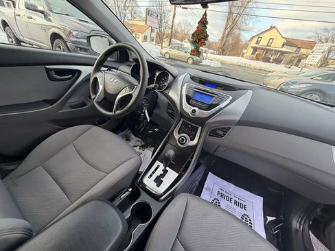 Used 2012 Hyundai Elantra GLS w/ Preferred Pkg 3 image 19