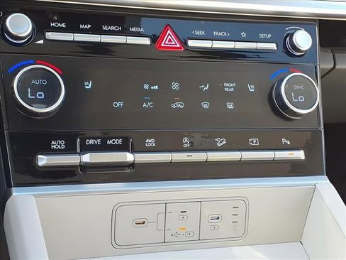 New 2026 Hyundai Santa Fe SEL image 17