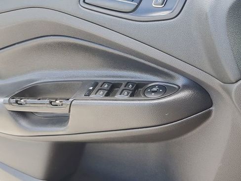Used 2016 Ford Escape S FWD image 20