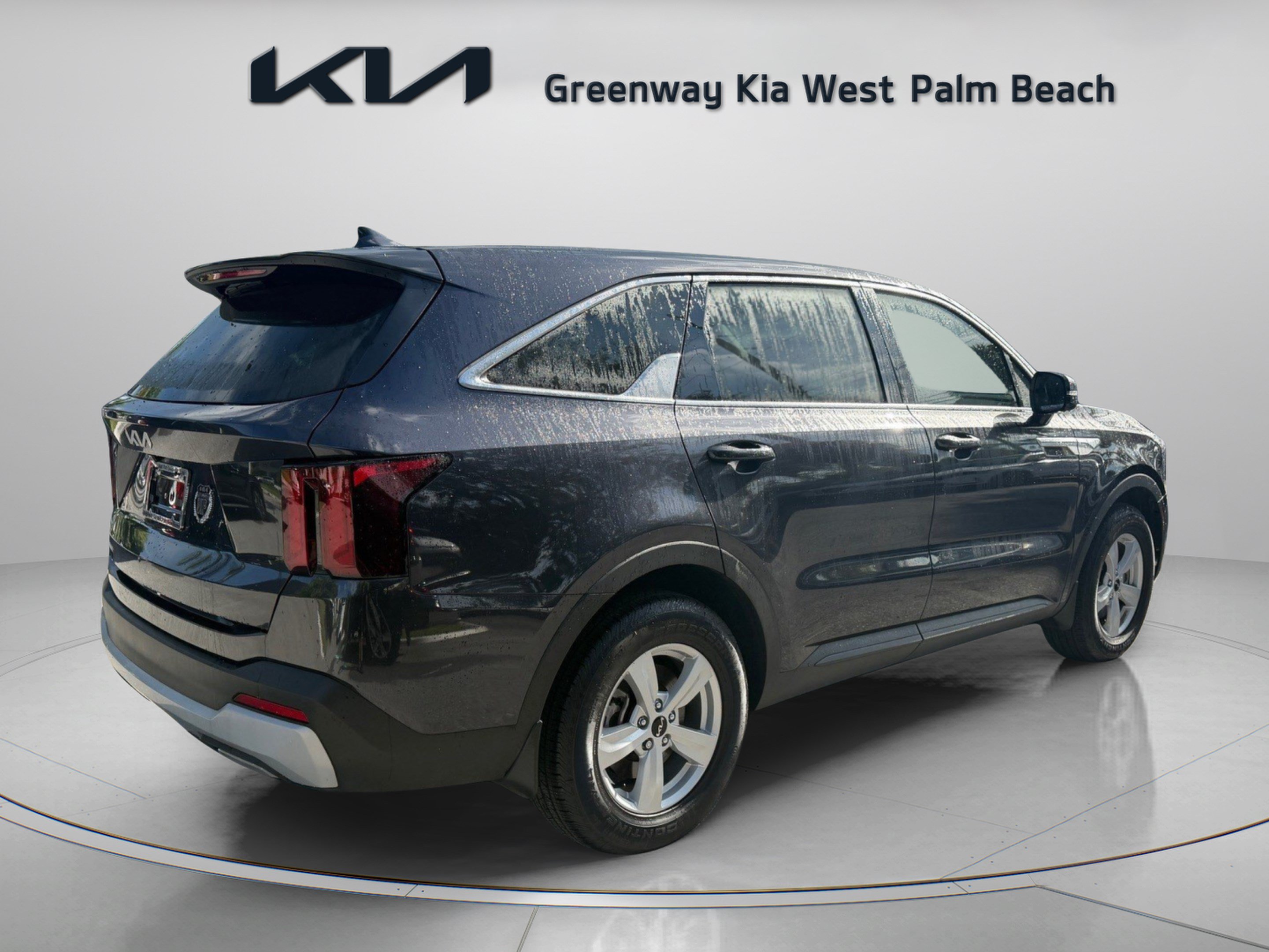 Certified 2026 Kia Sorento LX FWD image 8