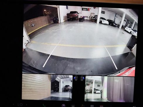 Used 2023 Tesla Model X image 56