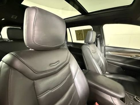 Certified 2023 Cadillac XT6 Premium Luxury w/ Platinum Package FWD image 30