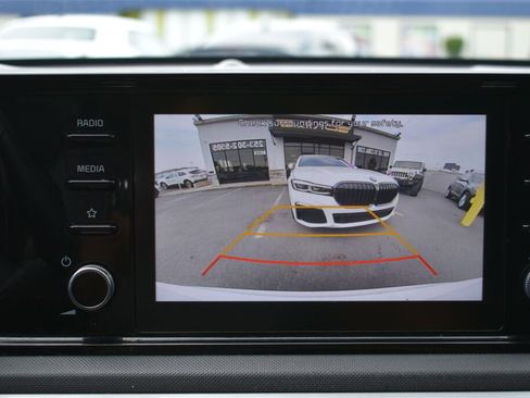 Used 2022 Kia K5 LXS image 19