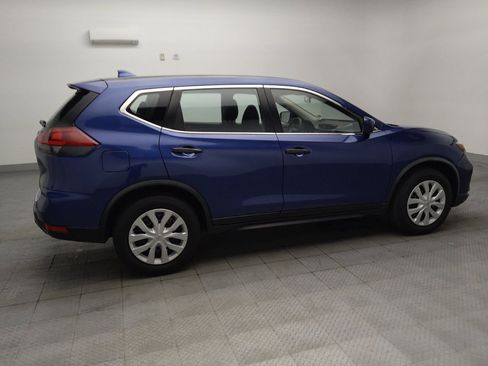 Used 2020 Nissan Rogue S FWD image 10