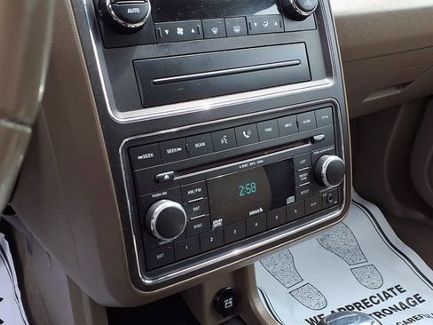 Used 2009 Dodge Journey R/T w/ Convenience Group II AWD/4WD image 8