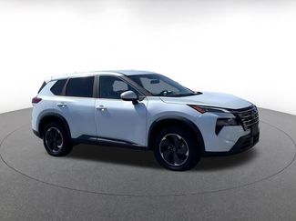 Used 2025 Nissan Rogue SV video 2