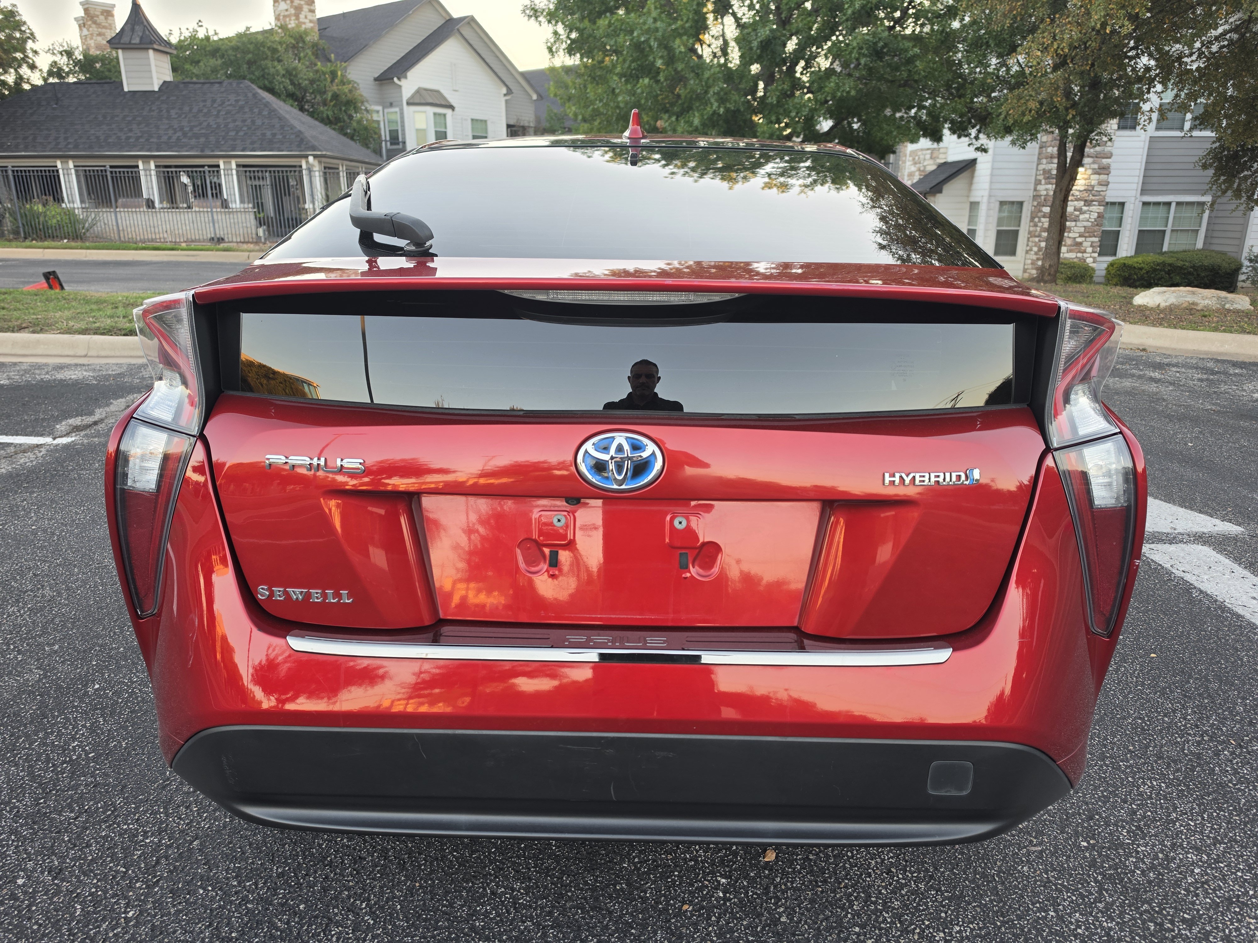 Used 2016 Toyota Prius Four FWD image 6