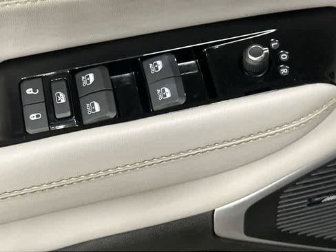 Used 2022 Jeep Wagoneer Series III w/ Convenience Group I AWD/4WD image 19