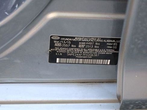 Used 2015 Hyundai Sonata SE w/ Option Group 09 FWD image 10