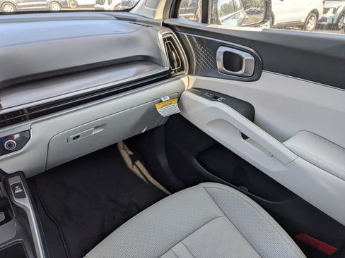 New 2026 Kia Sorento S w/ S Panoramic Sunroof Package FWD image 19