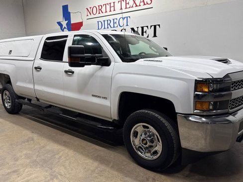 Used 2019 Chevrolet Silverado 2500 W/T w/ WT Convenience Package AWD/4WD image 3