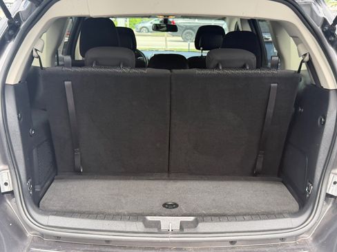 Used 2020 Dodge Journey SE w/ SE Popular Equipment Group FWD image 45