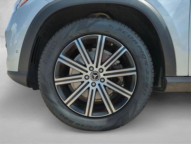 Used 2024 Mercedes-Benz GLE 350 4MATIC image 24