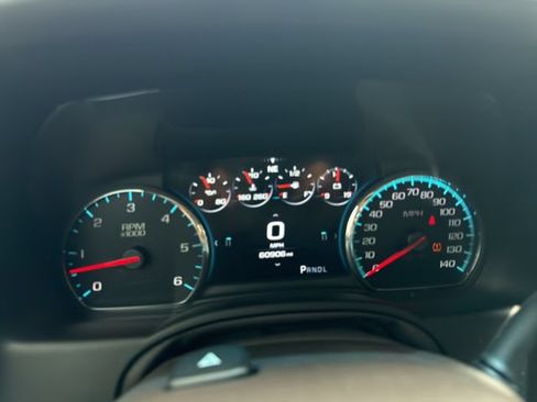 Used 2019 GMC Yukon Denali w/ Open Road Package AWD/4WD image 4