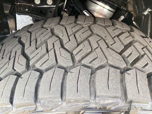 Used 2025 RAM 1500 Limited image 50