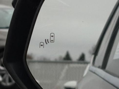 Used 2018 Toyota Highlander XLE w/ Protection Package #3 AWD/4WD image 45