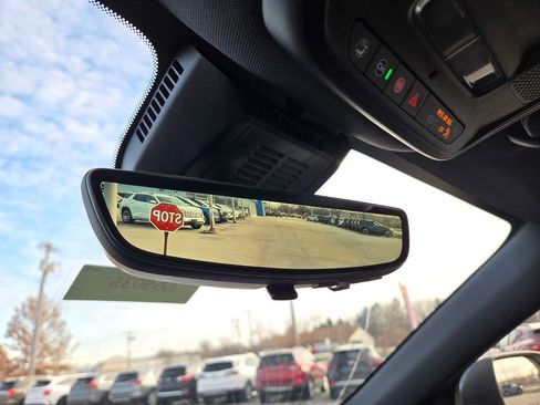 New 2025 GMC Terrain Elevation w/ Technology Package II image 12