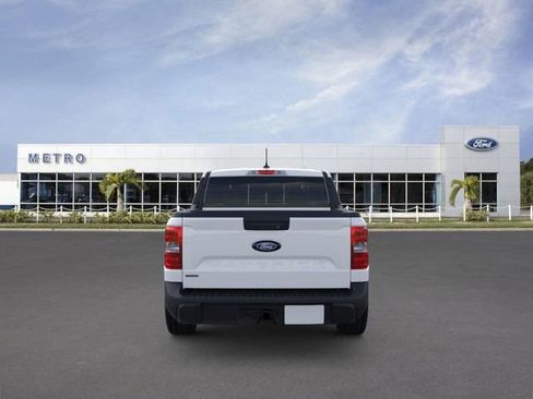 New 2026 Ford Maverick XL image 5