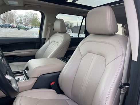 Used 2024 Ford Expedition Max Limited image 12