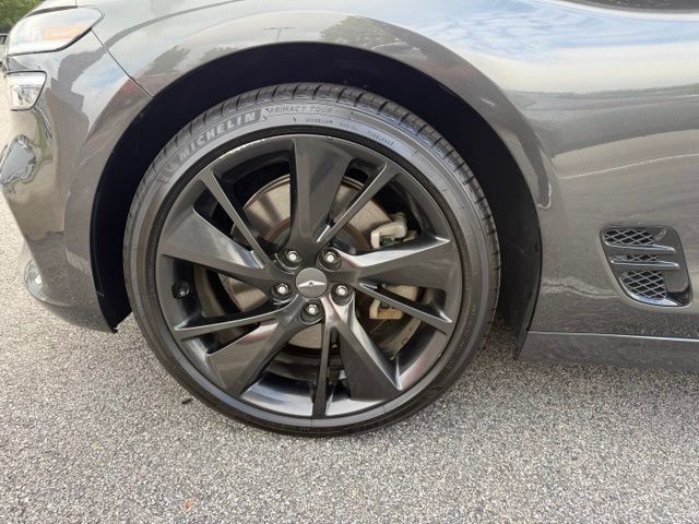Used 2023 Genesis G70 3.3T w/ Sport Advanced Package AWD/4WD image 14