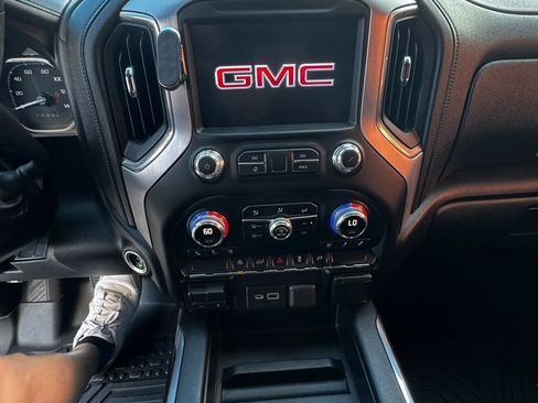 Used 2021 GMC Sierra 1500 SLT w/ SLT Premium Package RWD image 21