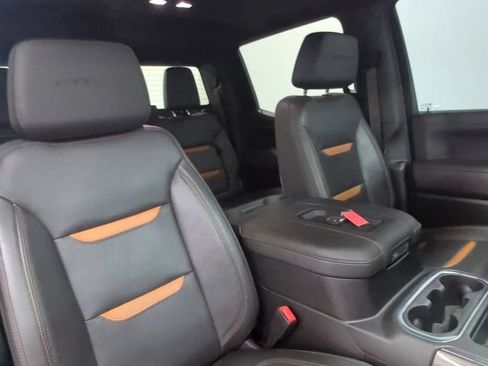 Used 2021 GMC Sierra 1500 AT4 w/ AT4 Premium Package AWD/4WD image 37