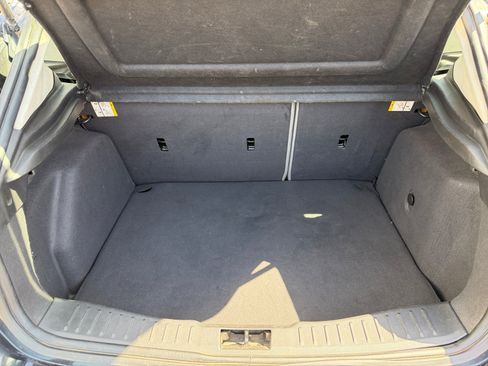Used 2012 Ford Focus SE FWD image 16