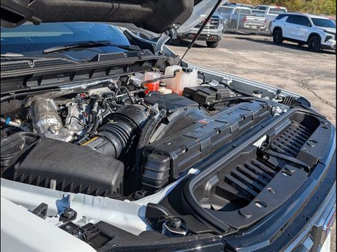 New 2026 GMC Sierra 2500 AT4 w/ AT4 Premium Plus Package image 19