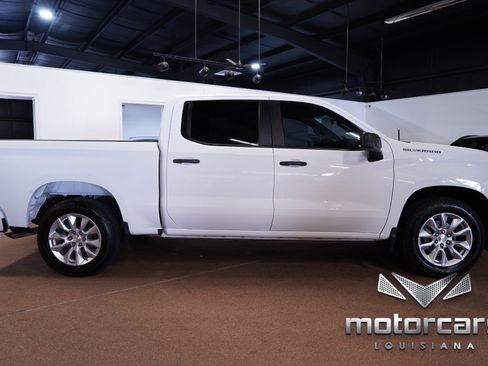 Used 2022 Chevrolet Silverado 1500 Custom RWD image 8