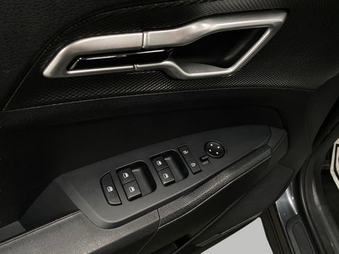 Used 2025 Kia Sportage LX image 29