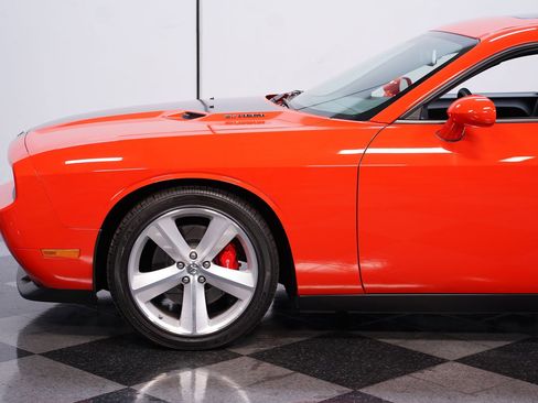 Used 2008 Dodge Challenger SRT8 image 21