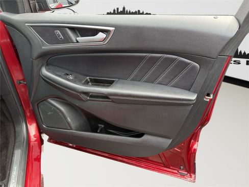 Used 2016 Ford Edge Sport w/ Equipment Group 401A AWD/4WD image 29
